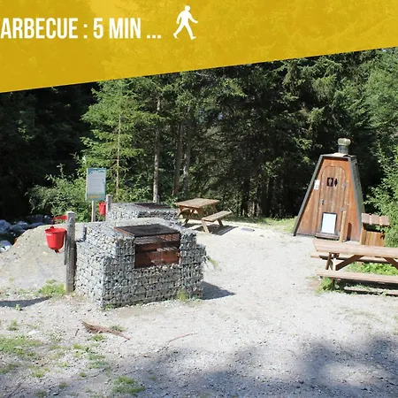 4 Personnes Coeur Station *